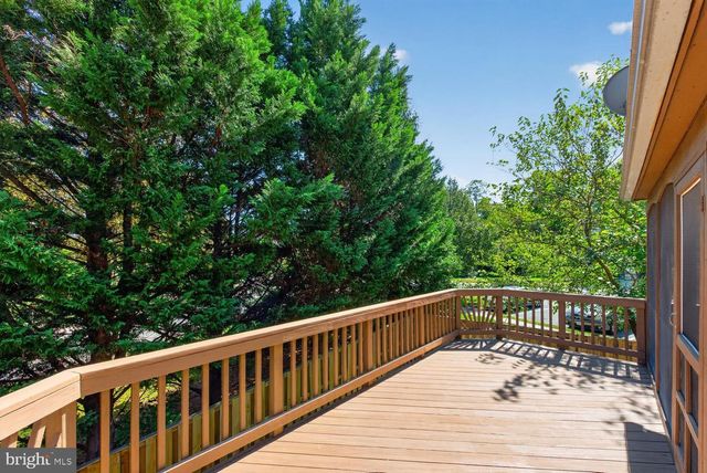 660 BURNSIDE TER SE, Leesburg, VA 20175