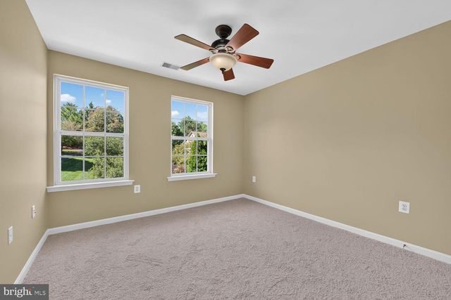 660 BURNSIDE TER SE, Leesburg, VA 20175