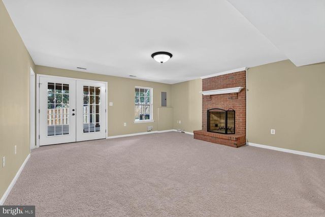 660 BURNSIDE TER SE, Leesburg, VA 20175