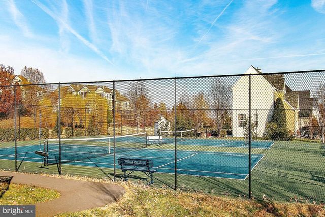 660 BURNSIDE TER SE, Leesburg, VA 20175
