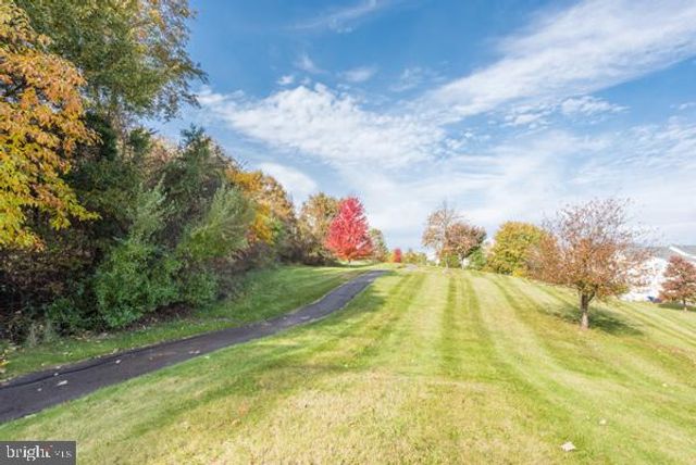 660 BURNSIDE TER SE, Leesburg, VA 20175