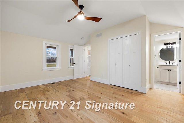 5825 Sibley Road, Chelsea, MI 48118