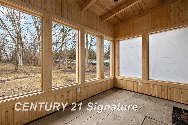 5825 Sibley Road, Chelsea, MI 48118