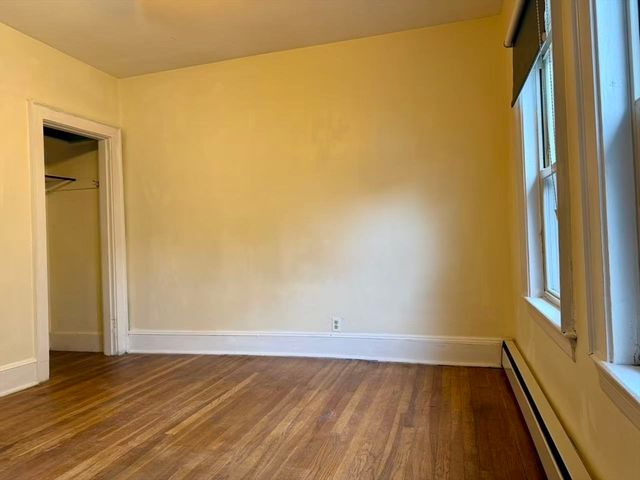 24 Arden St 24, Boston, MA 02134