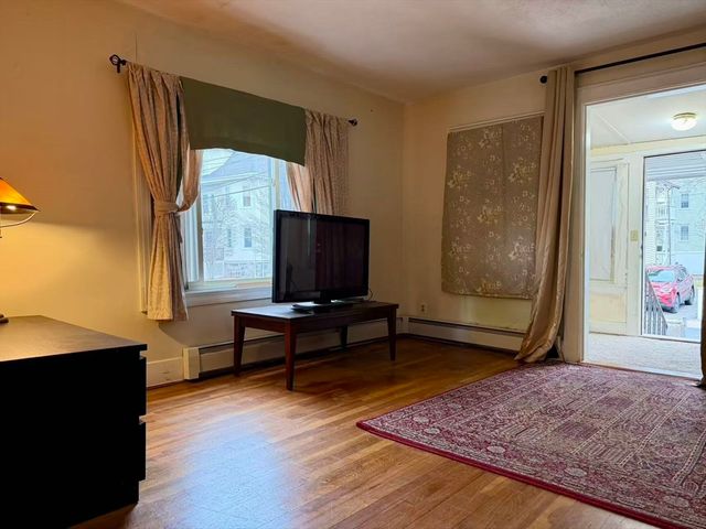 24 Arden St 24, Boston, MA 02134