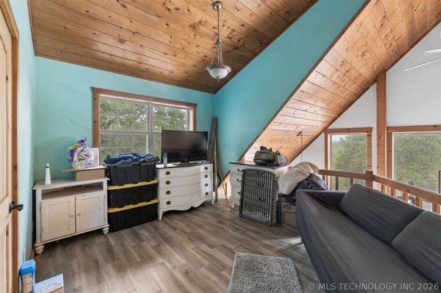 2400 N Acuff Avenue, Tahlequah, OK 74464