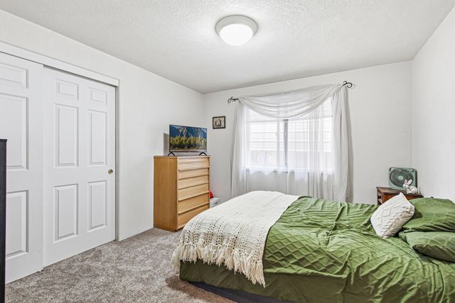 1620 Edgevale Avenue, Medford, OR 97504