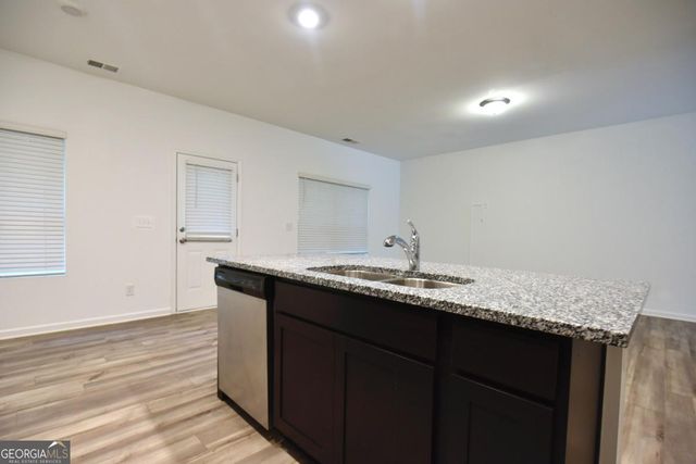 1349 Cooper Springs Road, Grayson, GA 30017