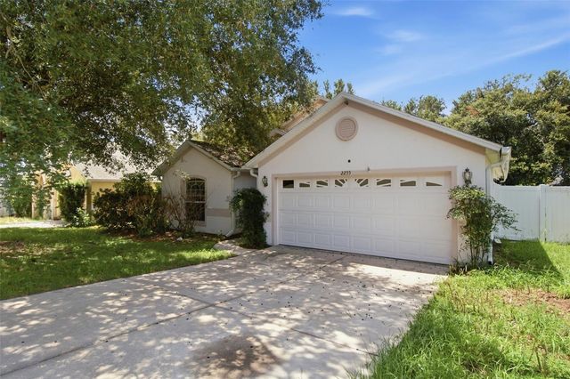2255 MERRY ROAD, Tavares, FL 32778