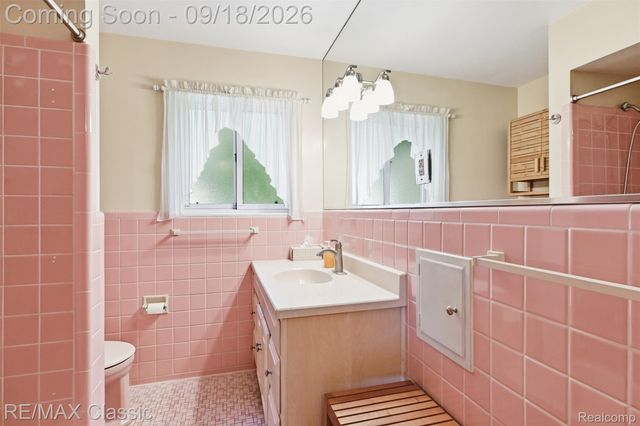 34500 Grandon Street, Livonia, MI 48150