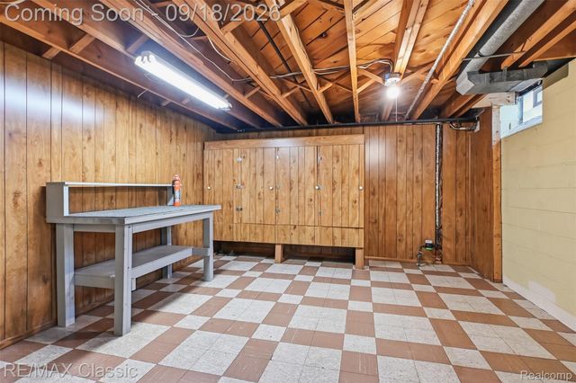34500 Grandon Street, Livonia, MI 48150