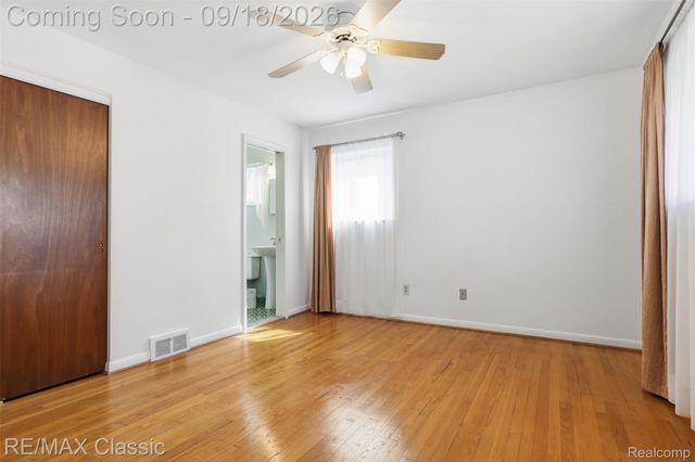 34500 Grandon Street, Livonia, MI 48150