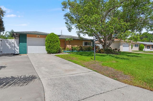 2061 FAIR OAK DRIVE, Clearwater, FL 33763