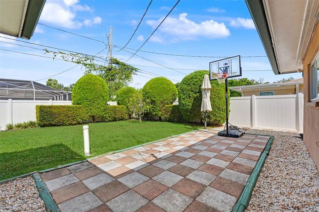 2061 FAIR OAK DRIVE, Clearwater, FL 33763