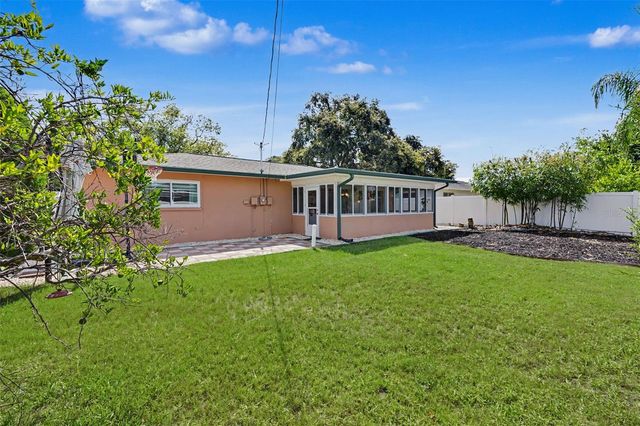 2061 FAIR OAK DRIVE, Clearwater, FL 33763