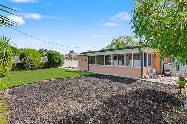 2061 FAIR OAK DRIVE, Clearwater, FL 33763
