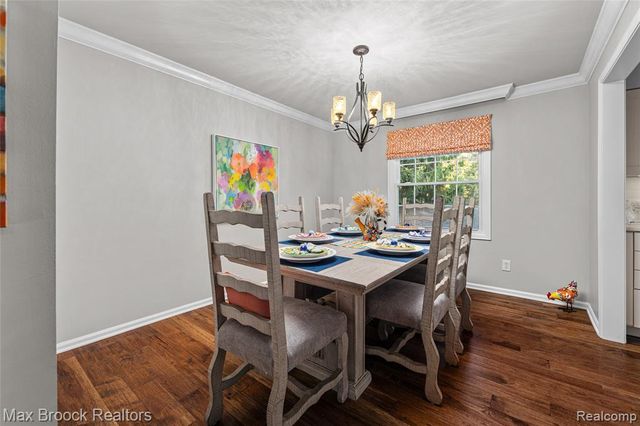 229 Barden Road, Bloomfield Hills, MI 48304