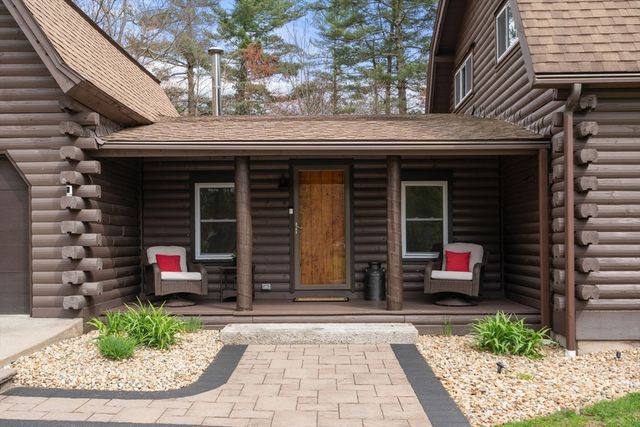 273 Lake St, Bellingham, MA 02019