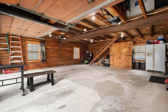 273 Lake St, Bellingham, MA 02019