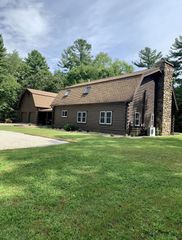 273 Lake St, Bellingham, MA 02019