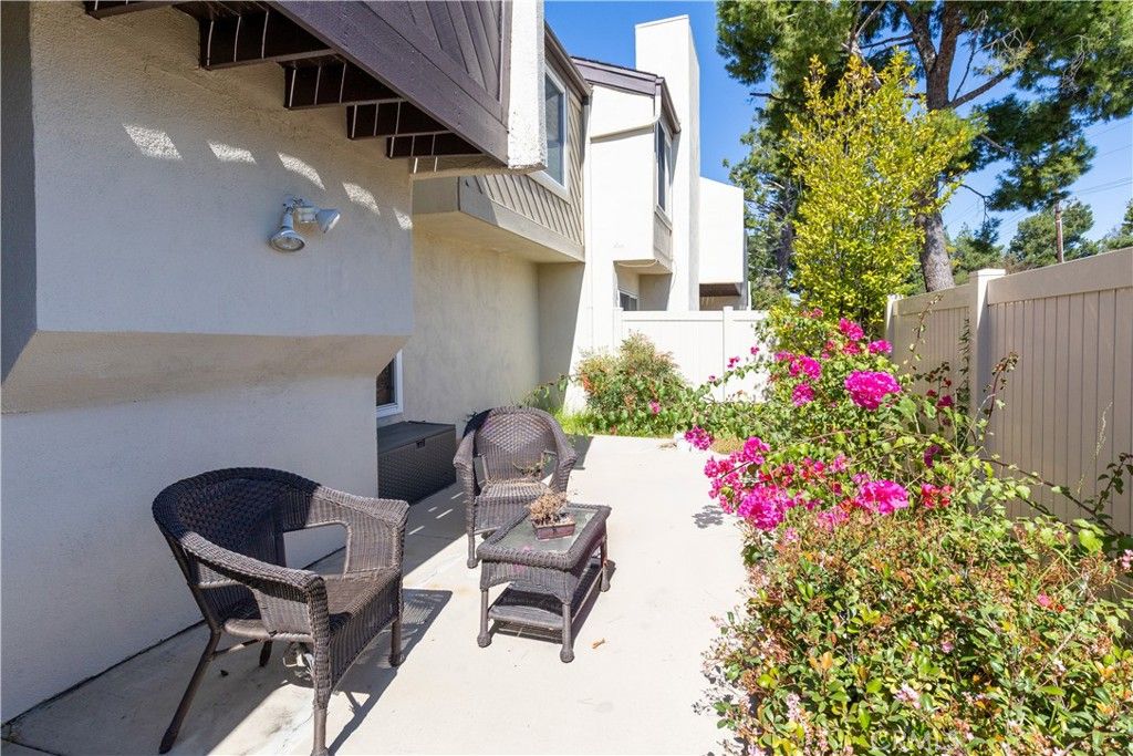 Image 23 of property listing at 2740 Craig, Fullerton, CA 92835