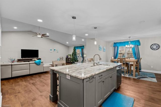 5086 Appalachian Road, Winston-salem, NC 27105