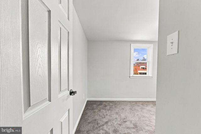 319 SLOAN ST, Crum Lynne, PA 19022