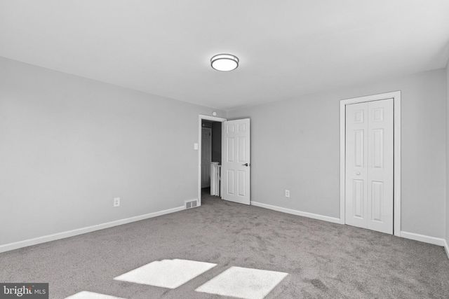 319 SLOAN ST, Crum Lynne, PA 19022