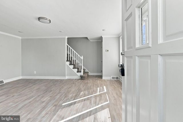 319 SLOAN ST, Crum Lynne, PA 19022