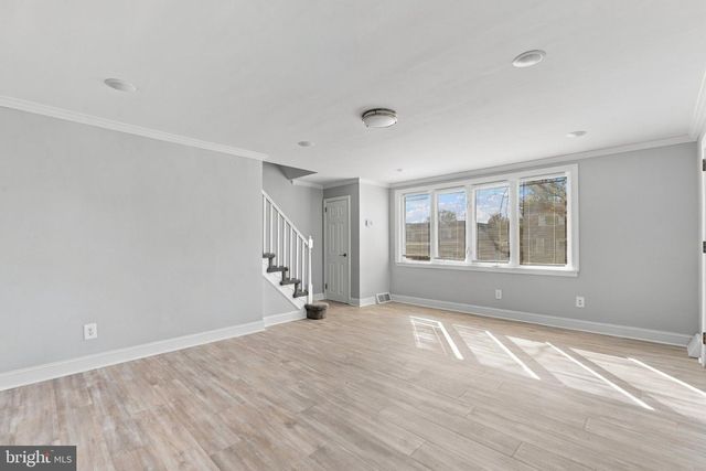 319 SLOAN ST, Crum Lynne, PA 19022