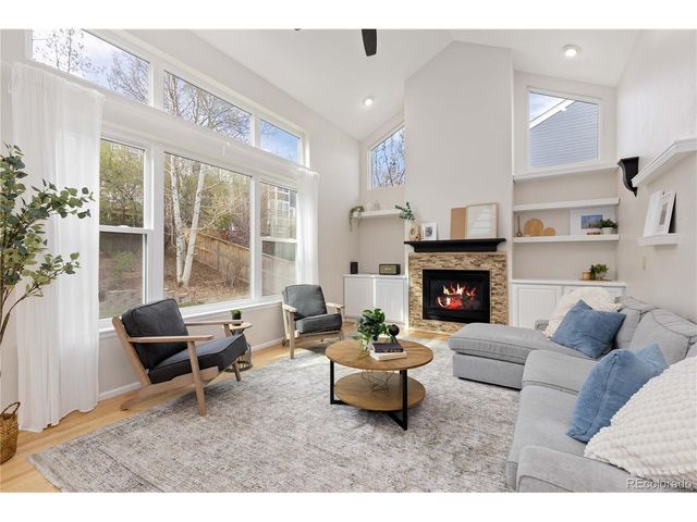 758 Huntington Pl, Highlands Ranch, CO 80126