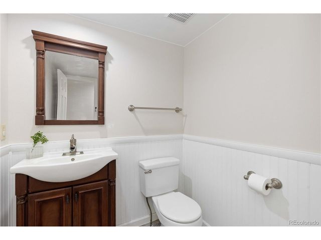 758 Huntington Pl, Highlands Ranch, CO 80126