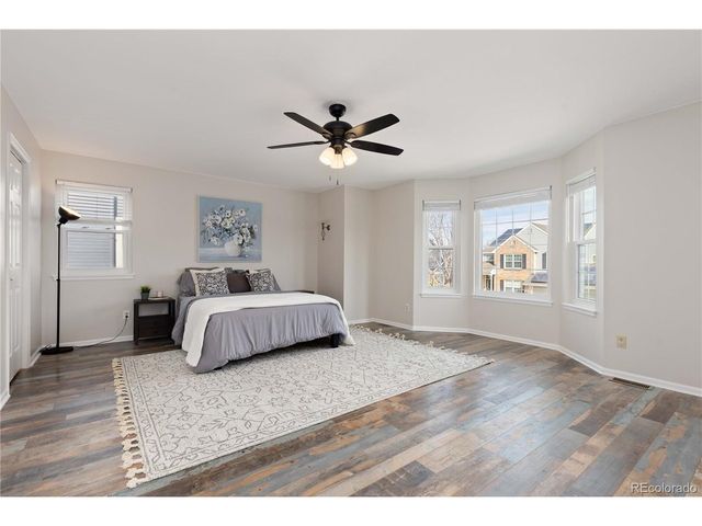 758 Huntington Pl, Highlands Ranch, CO 80126