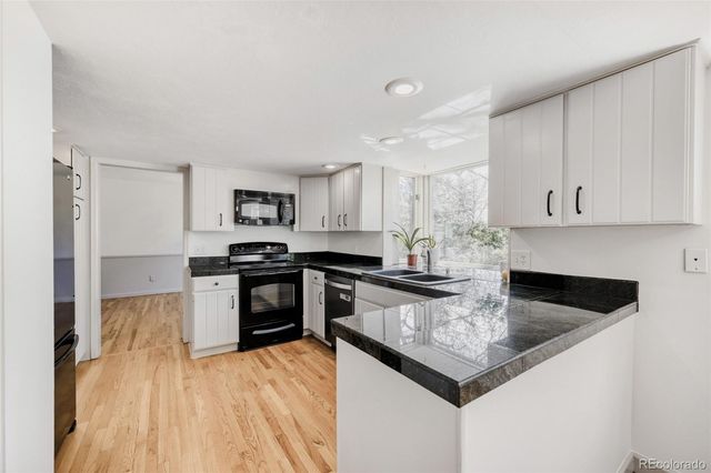 7970 W Baker Avenue, Lakewood, CO 80227