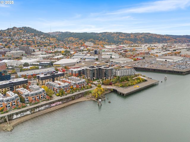 1830 Nw RIVERSCAPE St 406, Portland, OR 97209