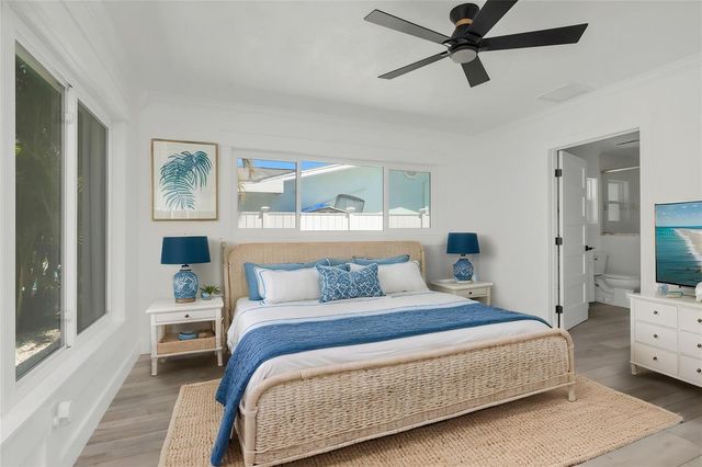 308 173RD AVENUE E, North Redington Beach, FL 33708