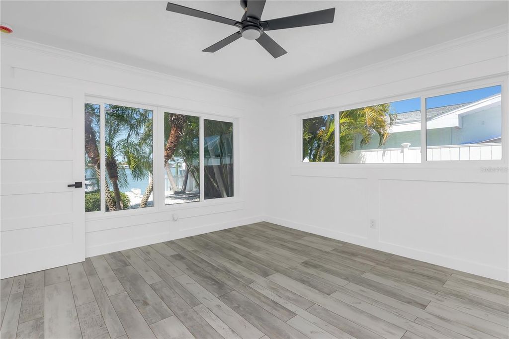 Image 23 of property listing at 308 173RD AVENUE E, North Redington Beach, FL 33708