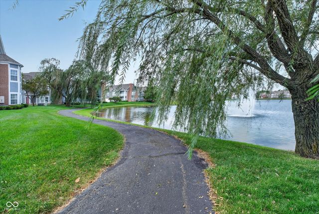 9772 Herons Cove, Carmel, IN 46280