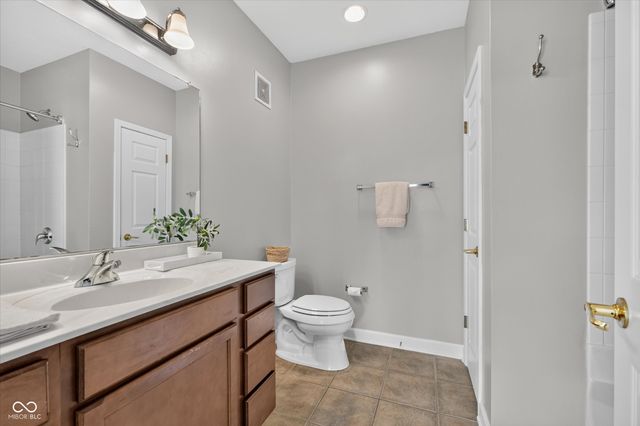 9772 Herons Cove, Carmel, IN 46280