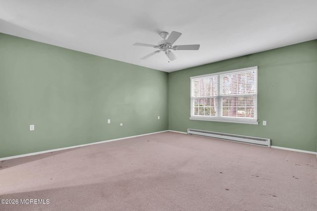 569B Mayfair Road, Manchester, NJ 08759