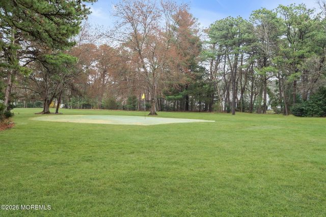 569B Mayfair Road, Manchester, NJ 08759