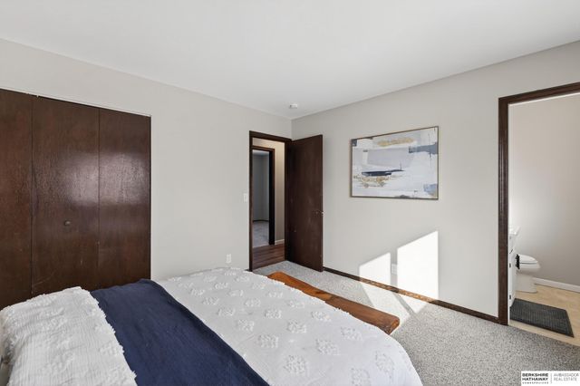 14440 Weir Circle, Omaha, NE 68137