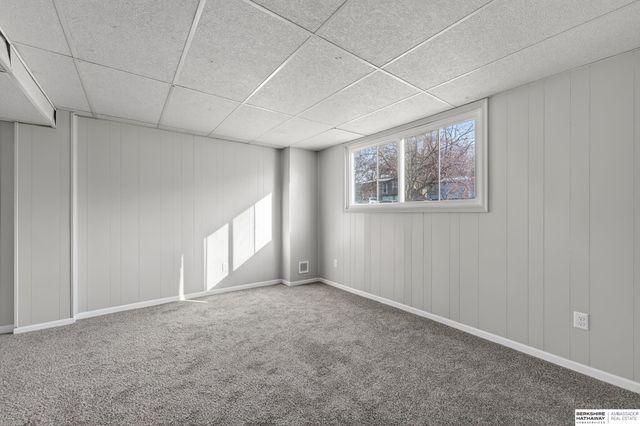 14440 Weir Circle, Omaha, NE 68137