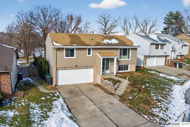 14440 Weir Circle, Omaha, NE 68137