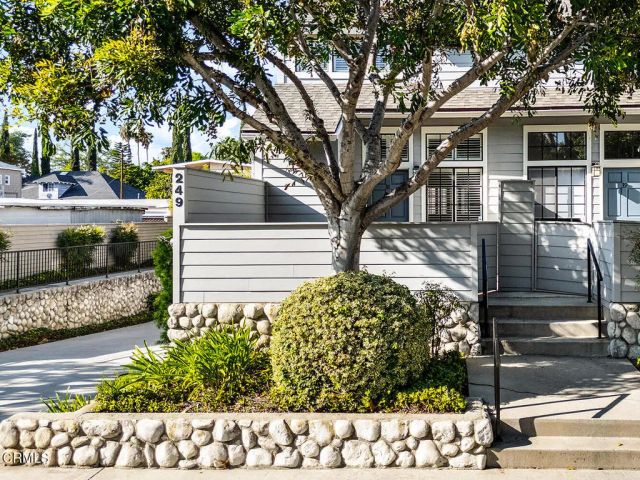 249 Alpine Street 38, Pasadena, CA 91106