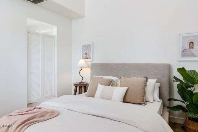 249 Alpine Street 38, Pasadena, CA 91106