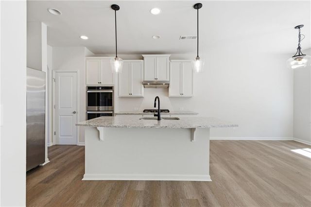 6135 Banyan Trail, Cumming, GA 30028