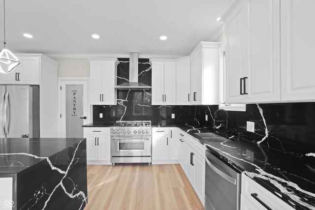 8606 Lepart Court, Indianapolis, IN 46278