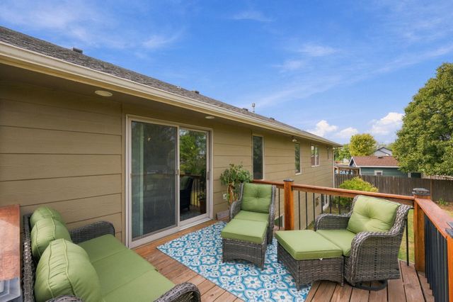 2415 Eastridge, Goddard, KS 67052