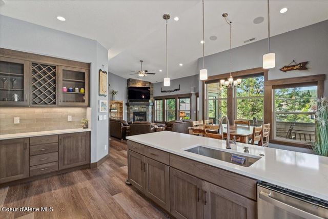 511 Guthrie PL, UNIT 503, Dover, ID 83825